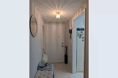 450 Golden Isles Dr #2H, Hallandale Beach, FL 33009 - Photo 27