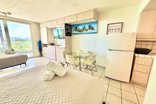 19201 Collins Ave, Sunny Isles Beach, FL 33160 - Photo 9