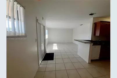 11447 NW 42nd St #11447, Coral Springs, FL 33065 - Photo 9