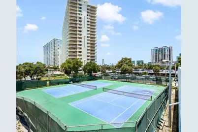 100 Bayview Dr #1620, Sunny Isles Beach, FL 33160 - Photo 33