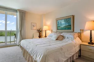 100 Bayview Dr, Sunny Isles Beach, FL 33160 - Photo 13