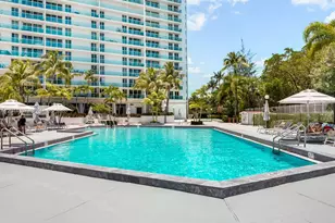 100 Bayview Dr, Sunny Isles Beach, FL 33160 - Photo 25
