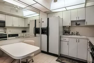 100 Bayview Dr, Sunny Isles Beach, FL 33160 - Photo 11
