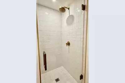90 NE 32 #302, Miami, FL 33137 - Photo 19