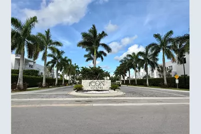 10381 NW 67th Ter, Doral, FL 33178 - Photo 9