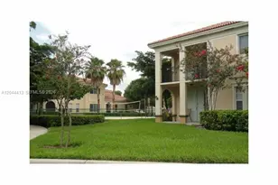 2464 Centergate Dr, Miramar, FL 33025 - Photo 11