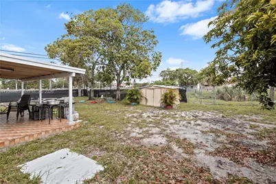 5631 NW 174th Dr, Miami Gardens, FL 33055 - Photo 27