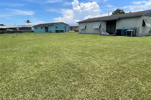 14253 SW 107th Pl, Miami, FL 33176 - Photo 5