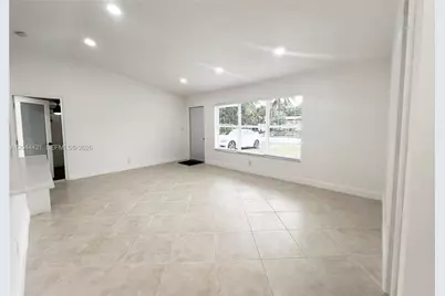 2679 NW 57th Ter, Margate, FL 33063 - Photo 13