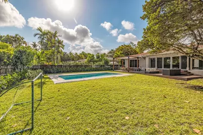 1411 NE 101st St, Miami Shores, FL 33138 - Photo 27