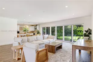 1411 NE 101st St, Miami Shores, FL 33138 - Photo 11