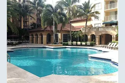 19501 E Country Club Dr #104, Aventura, FL 33180 - Photo 13