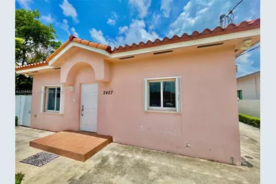 2487 W 5th Ct #Front, Hialeah, FL 33010 - Photo 1