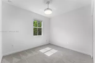 4669 NW 118th Ave, Coral Springs, FL 33076 - Photo 17