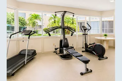 300 NE 12th Ave #606, Hallandale Beach, FL 33009 - Photo 23