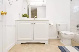300 NE 12th Ave, Hallandale Beach, FL 33009 - Photo 13