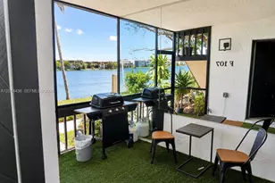 770 NE 199th St, Miami, FL 33179 - Photo 7