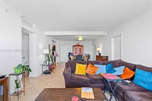401 69th St, Miami Beach, FL 33141 - Photo 23