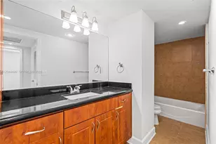 401 69th St, Miami Beach, FL 33141 - Photo 27