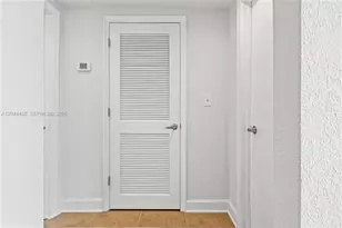 401 69th St, Miami Beach, FL 33141 - Photo 21