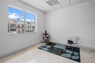 401 69th St, Miami Beach, FL 33141 - Photo 9