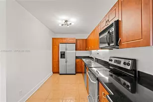 401 69th St, Miami Beach, FL 33141 - Photo 21