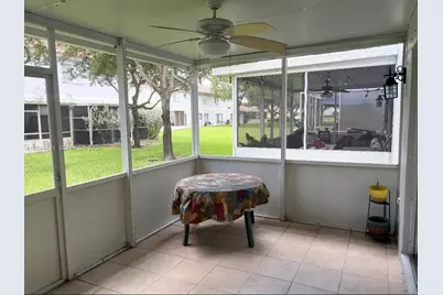 829 NW 208th Way, Pembroke Pines, FL 33029 - Photo 9