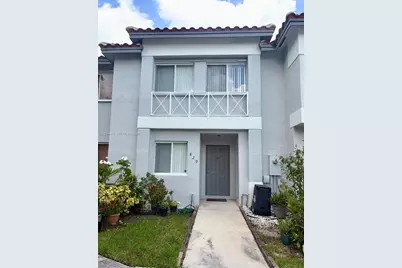 829 NW 208th Way, Pembroke Pines, FL 33029 - Photo 1