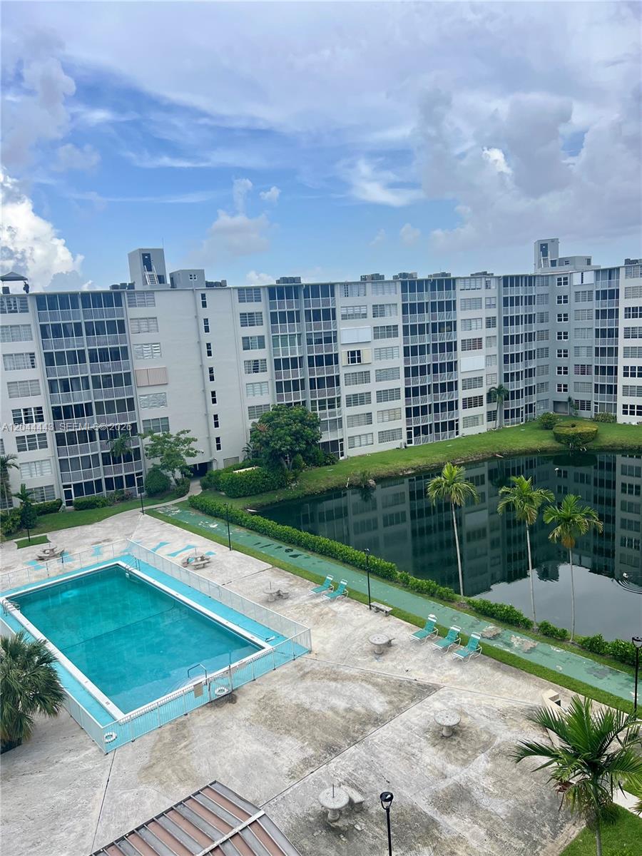 1780 NE 191st St #704-2 - 1780 NE 191st St #704-2, Miami, FL 33179 Luxury Property | Jose Angel Pina