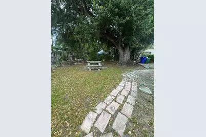 3271 (Rear 1-Bedroom) NW 15th St, Miami, FL 33125 - Photo 19