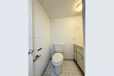 1575 Euclid Ave #305, Miami Beach, FL 33139 - Photo 9