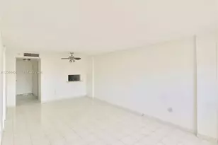 1575 Euclid Ave, Miami Beach, FL 33139 - Photo 11