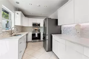 [Address not provided], Oakland Park, FL 33309 - Photo 19
