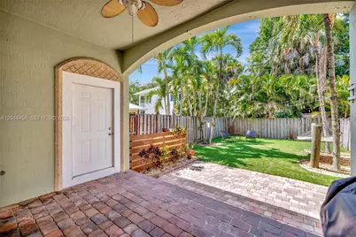 853 SW 11th Ct, Fort Lauderdale, FL 33315 - Photo 43
