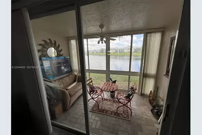 9551 Weldon Cir #E107, Tamarac, FL 33321 - Photo 7