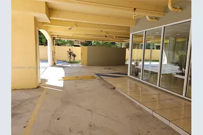 437 SW 7th St #201, Miami, FL 33130 - Photo 5