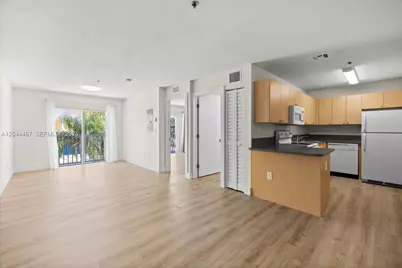 437 SW 7th St #201, Miami, FL 33130 - Photo 9