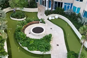 300 South Pointe Dr, Miami Beach, FL 33139 - Photo 35