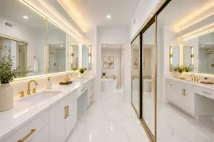 10750 NW 66th St, Doral, FL 33178 - Photo 9
