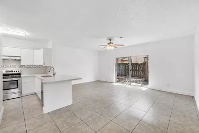 16035 Emerald Cove Rd, Weston, FL 33331 - Photo 21