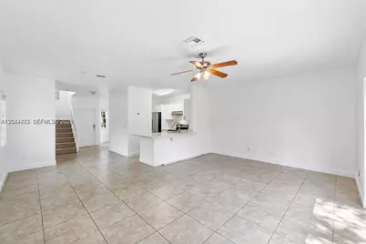 16035 Emerald Cove Rd, Weston, FL 33331 - Photo 3