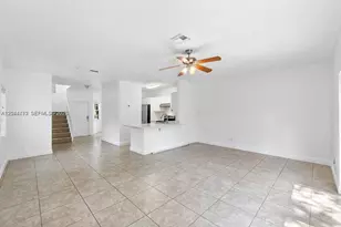 16035 Emerald Cove Rd, Weston, FL 33331 - Photo 3