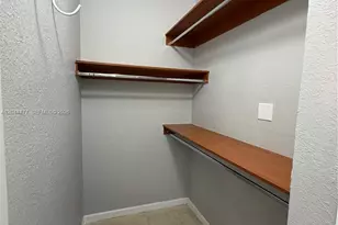 7753 NW 201st Terrace, Hialeah, FL 33015 - Photo 33