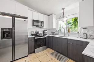 8014 SW 133rd Ct, Miami, FL 33183 - Photo 9