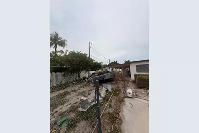 191 SE 6th Ave, Hialeah, FL 33010 - Photo 7