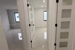 191 SE 6th Ave, Hialeah, FL 33010 - Photo 11
