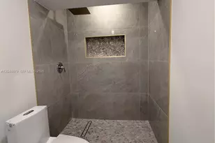 191 SE 6th Ave, Hialeah, FL 33010 - Photo 3