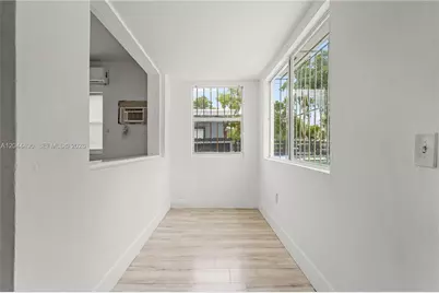 370 NE 55th St, Miami, FL 33137 - Photo 3