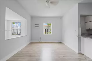 370 NE 55th St, Miami, FL 33137 - Photo 35