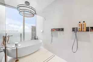 300 Biscayne Blvd Way, Miami, FL 33131 - Photo 17
